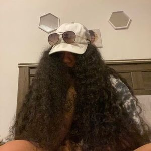 Meet your Posher, Mariana